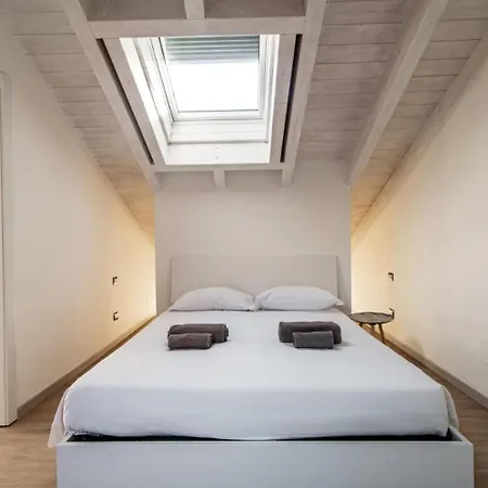 Incanto Del Lago - Lake Cosy Apartment